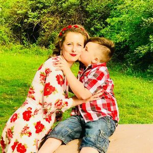 Meet your Posher, Kayla